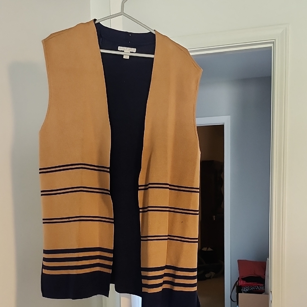 Dana Buchman Navy Knit Vest